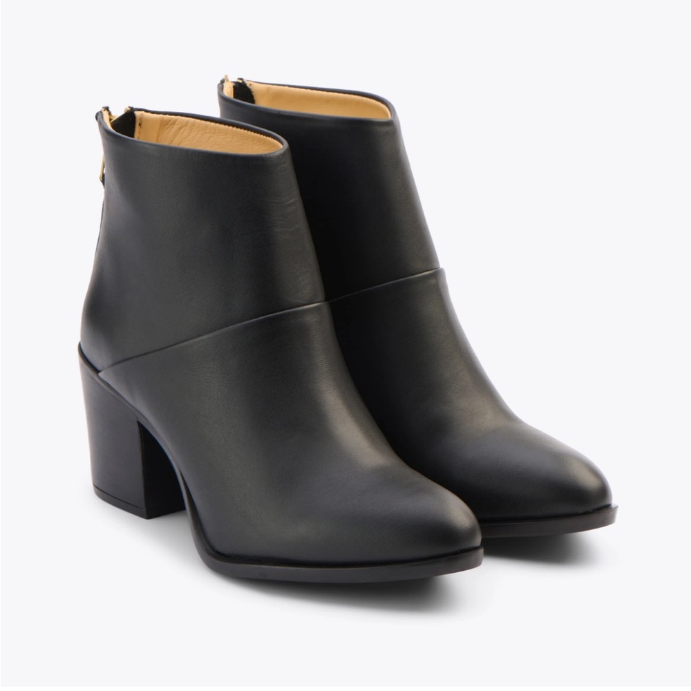 Nisolo Commuter Boots
